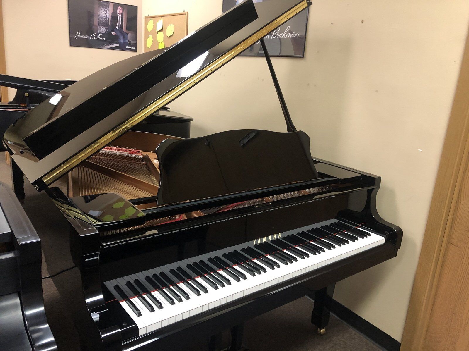 Yamaha-C2-left-angle Yamaha C2 piano left angle