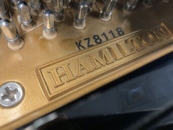 Hamilton H396 baby grand KZ8118 serial Solich Piano Hamilton H396 baby grand KZ8118 serial
