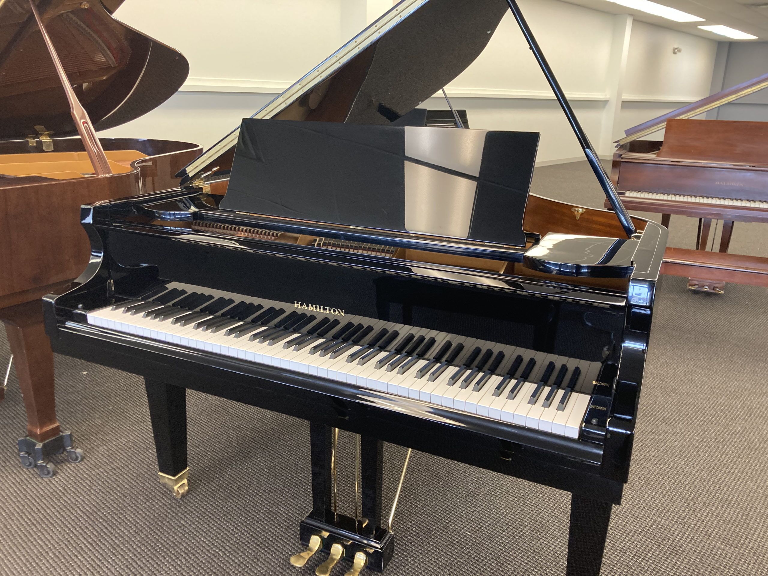 Hamilton H396 baby grand front view Hamilton H396 baby grand front view