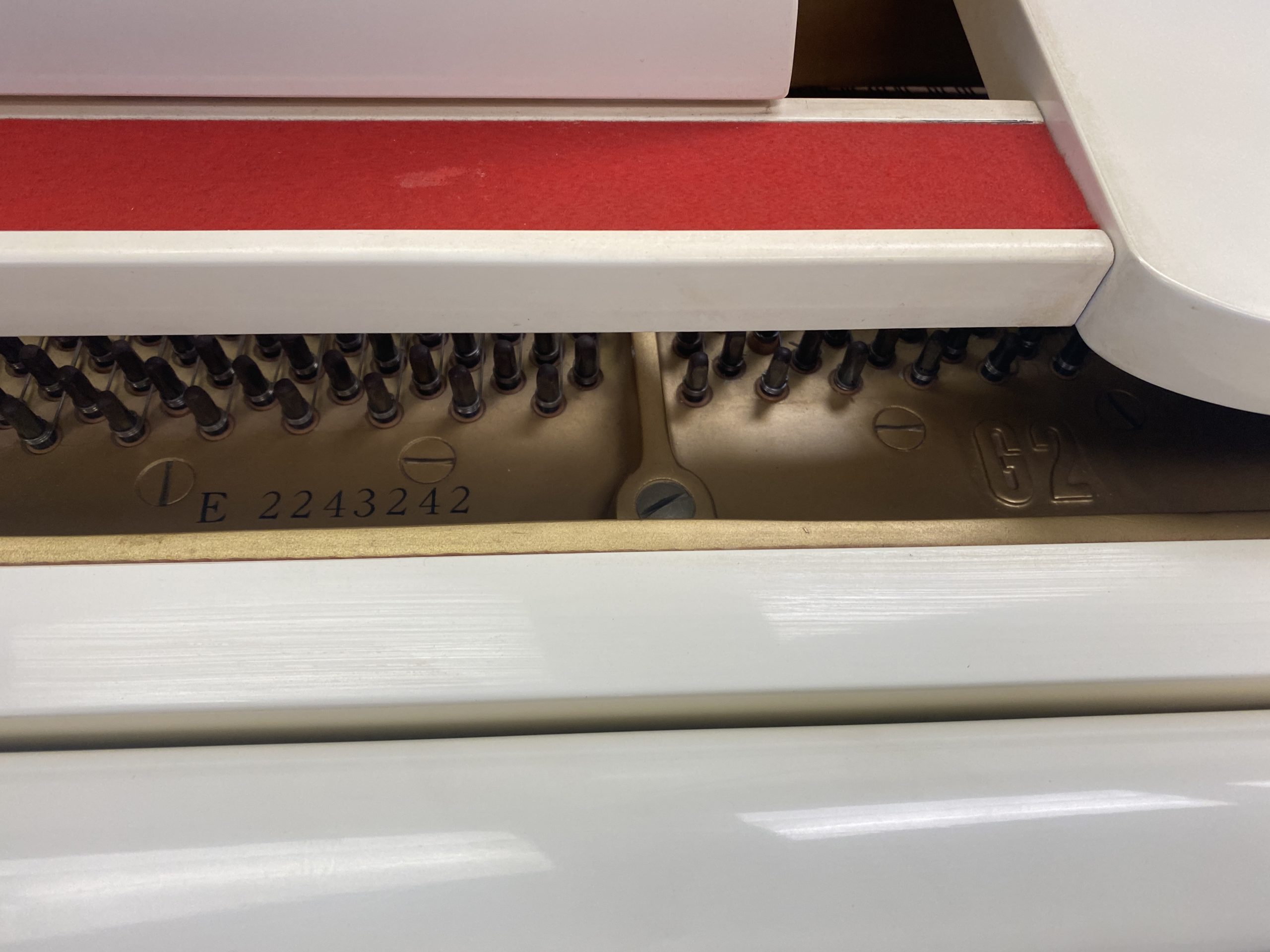 Yamaha G2 Grand Piano White Polish E2243242 serial Solich Piano Yamaha G2 Grand Piano White Polish E2243242 serial