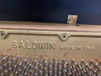Baldwin Studio SE upright piano soundboard tuning pins