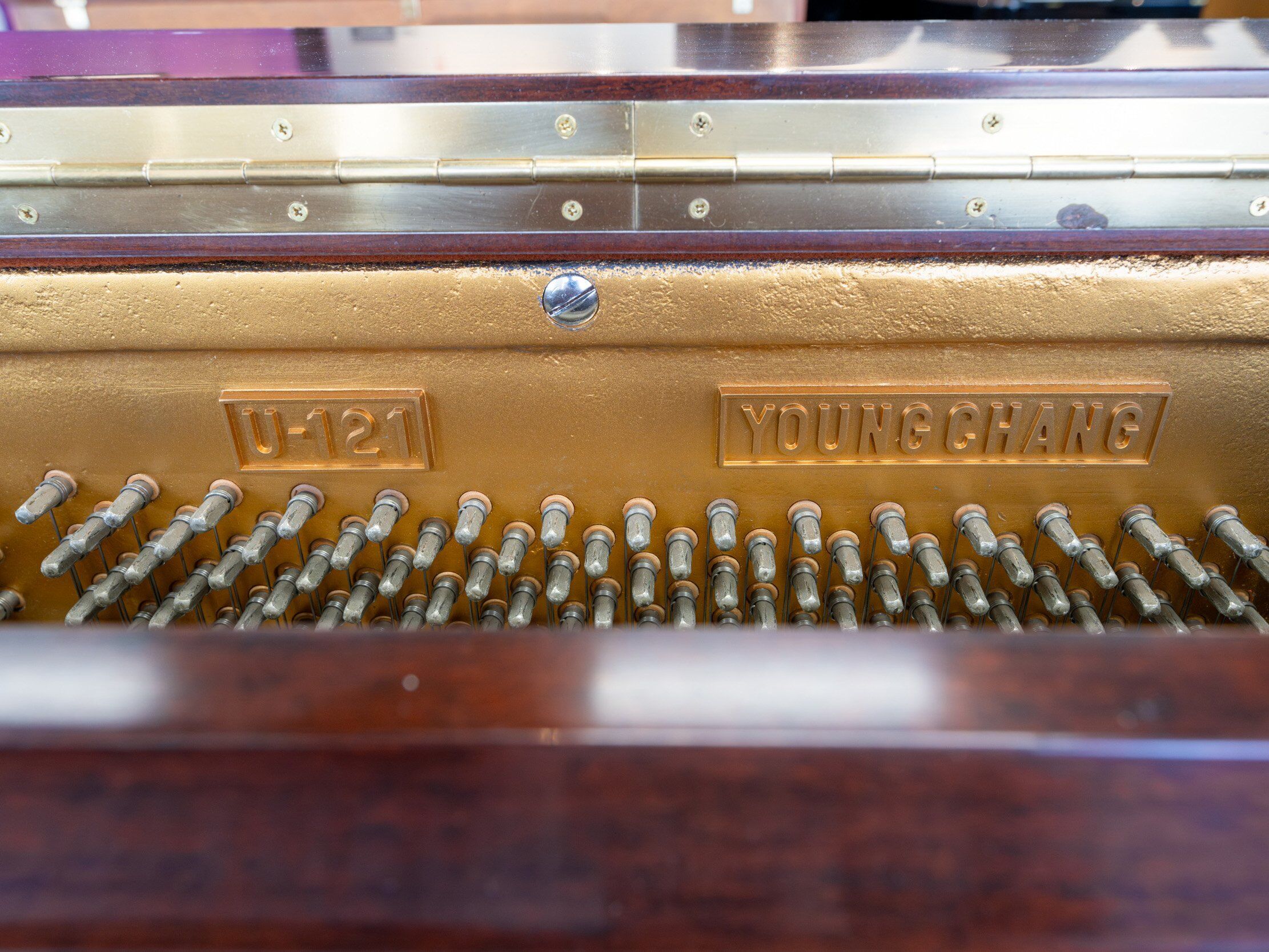 Solich Piano Pittsburgh - Young Chang U121 - Model Number