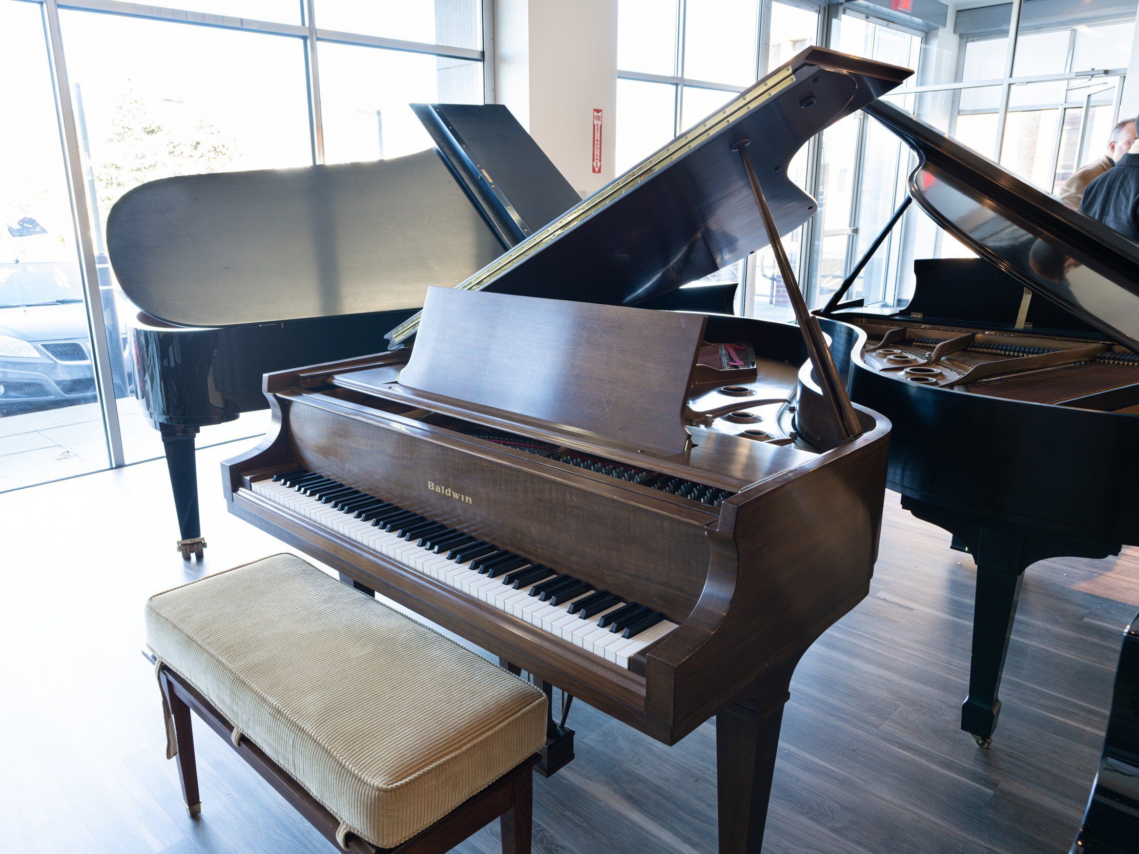 Solich Piano Detroit - Baldwin L Walnut - Right Side