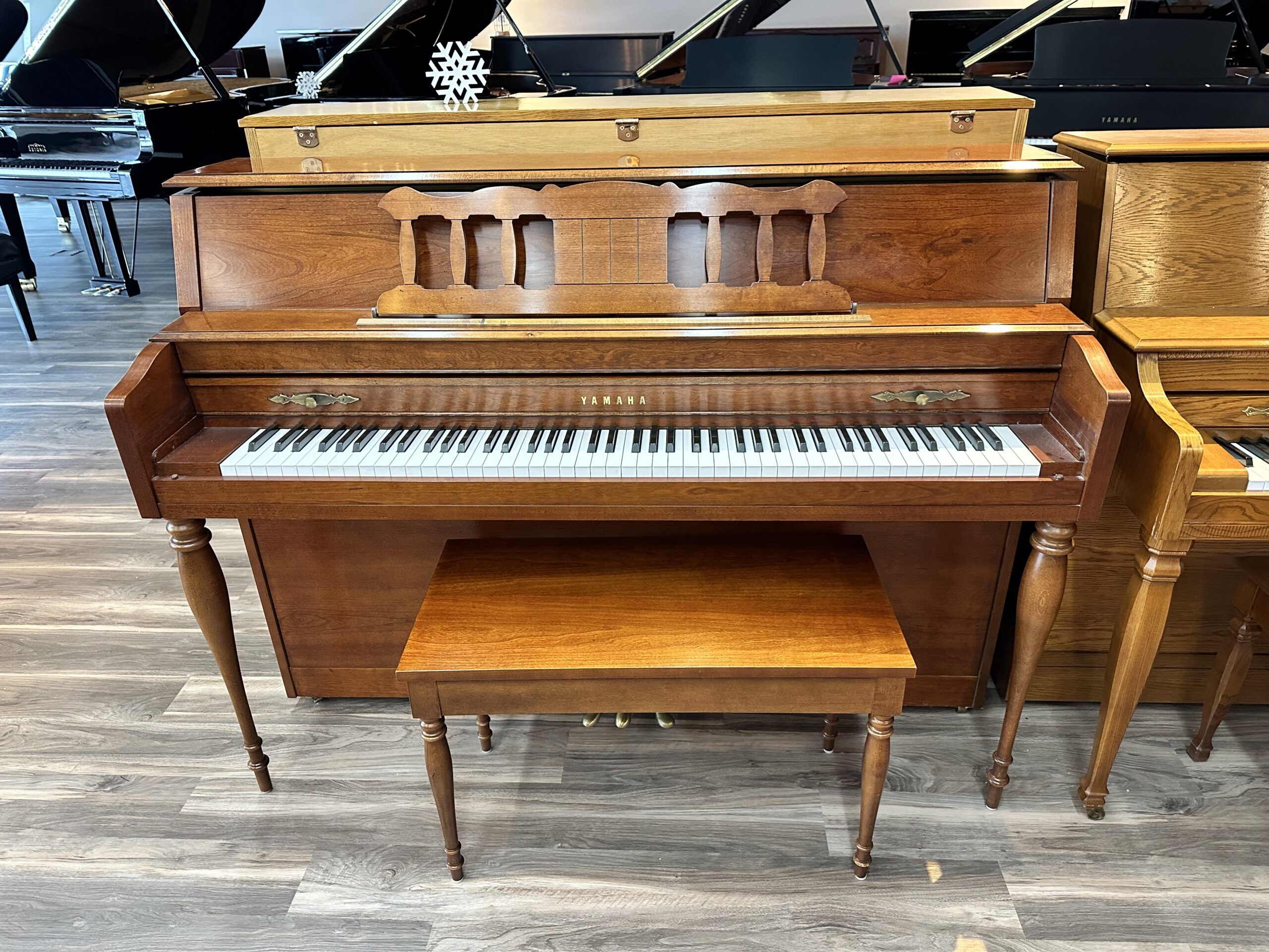 Yamaha-M306-Cherry-Front-View