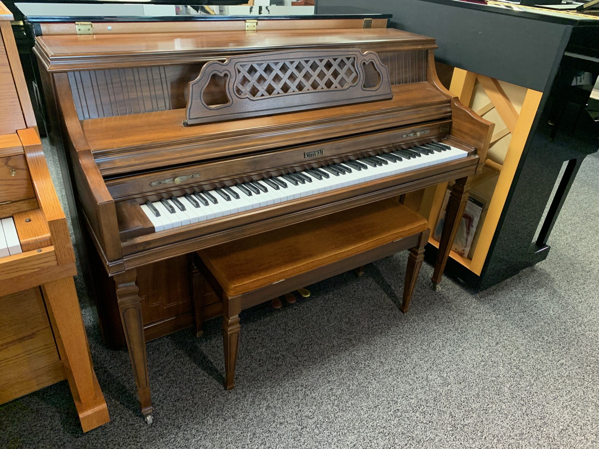 Solich-Piano-Cleveland-Kimball-Model-4242-left-side