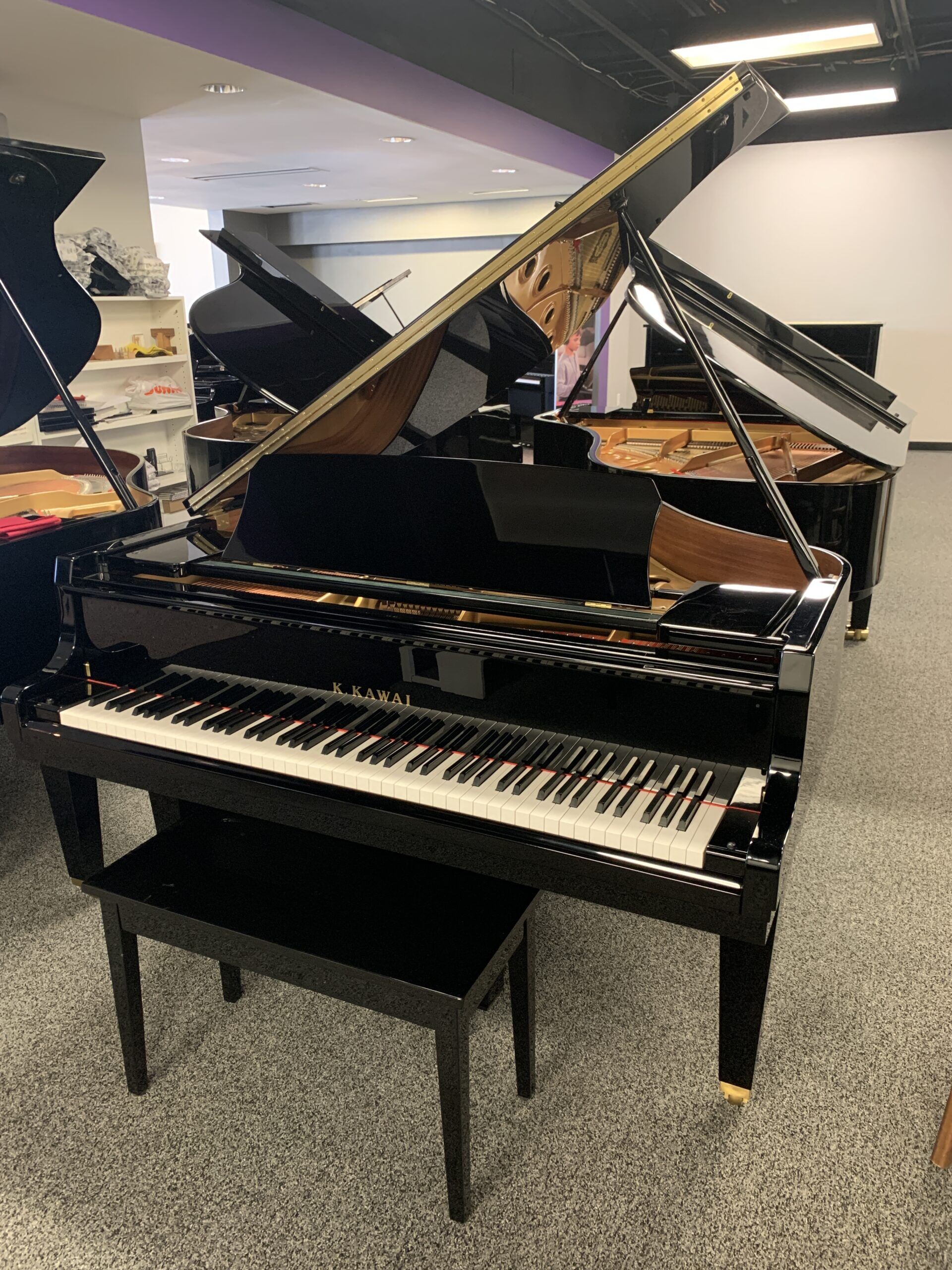 Solich-Piano-Cleveland-Kawai-GL20EP-Full-View