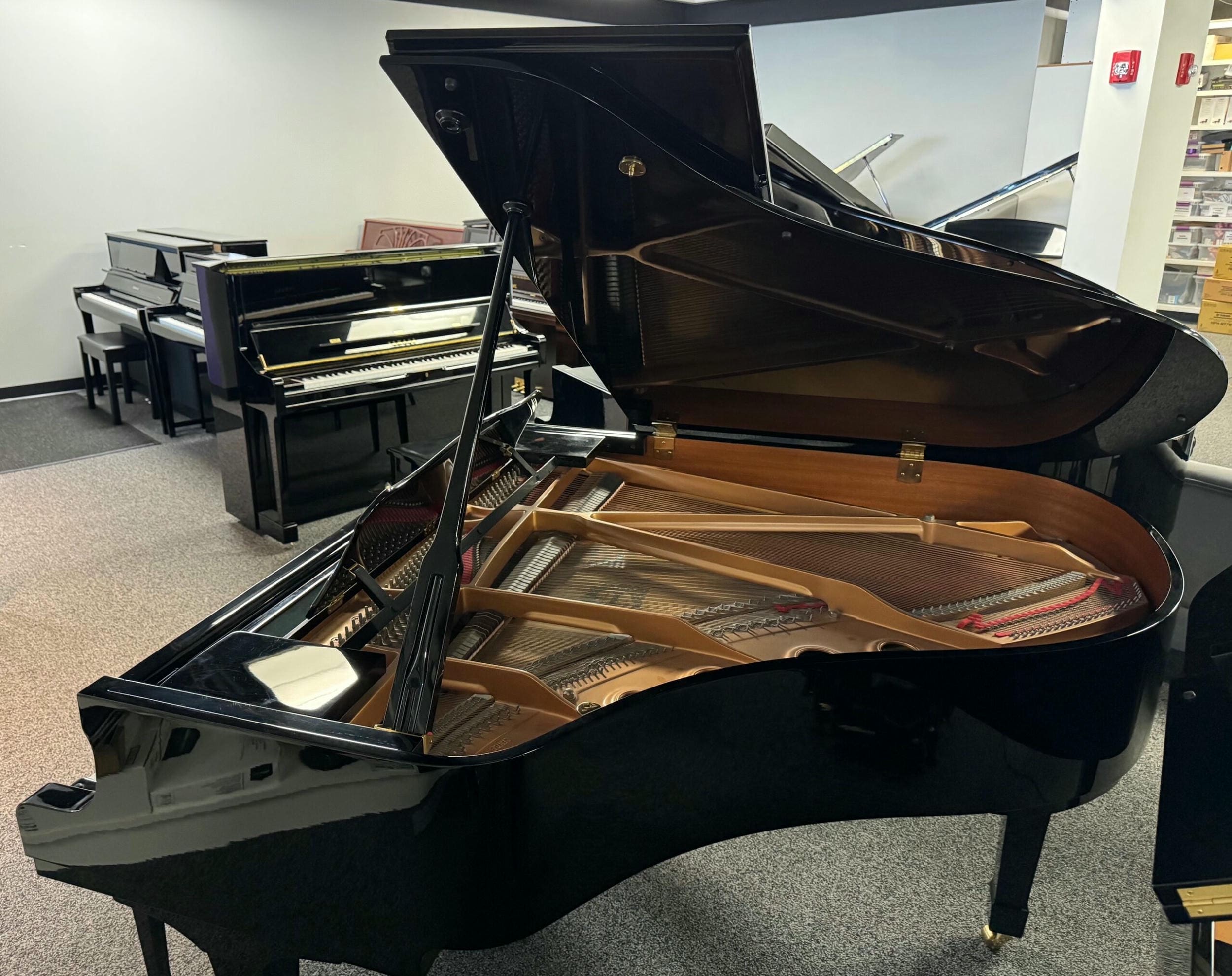 Solich-Piano-Cleveland-Yamaha-C2PE-Right-Side