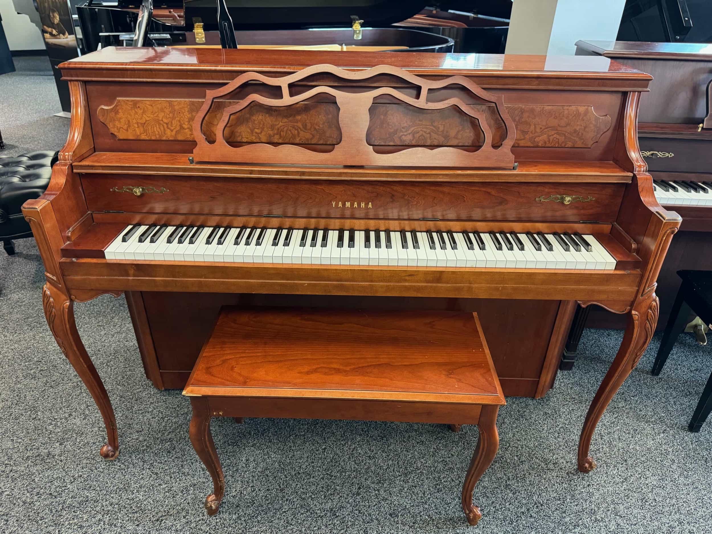 Solich-Piano-Cleveland-Yamaha-M500P-Front-View