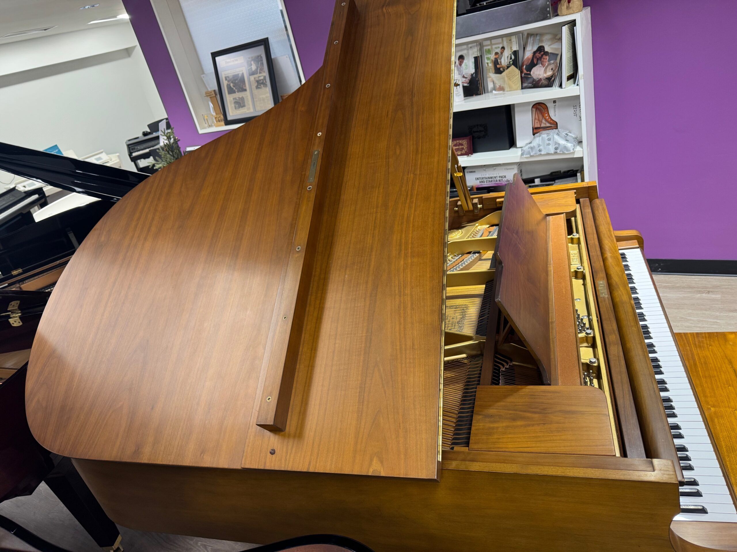 solich-piano-cleveland-kawai-kg2-teak-lid