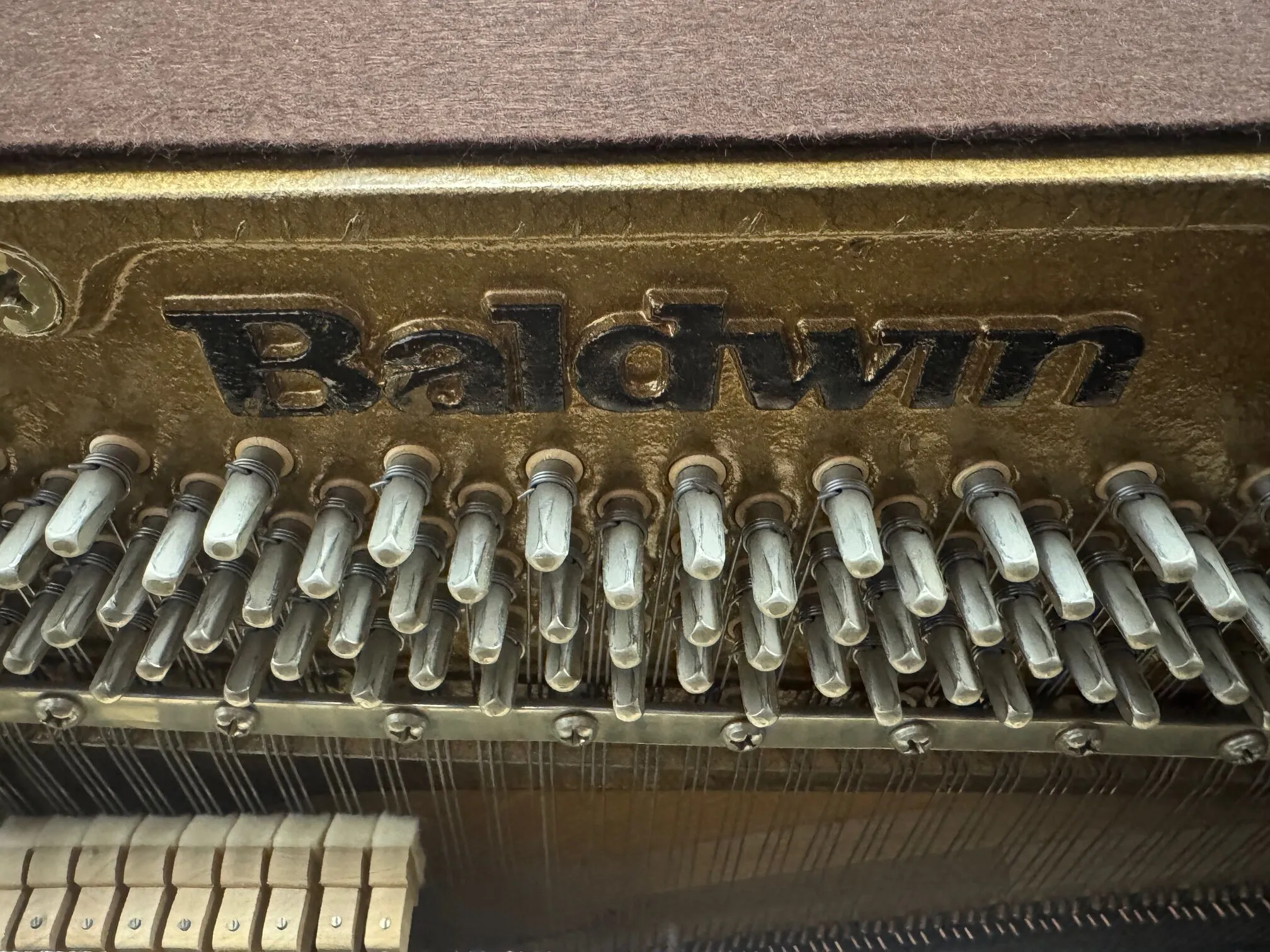 solich-piano-clveland-baldwin-2066-plate