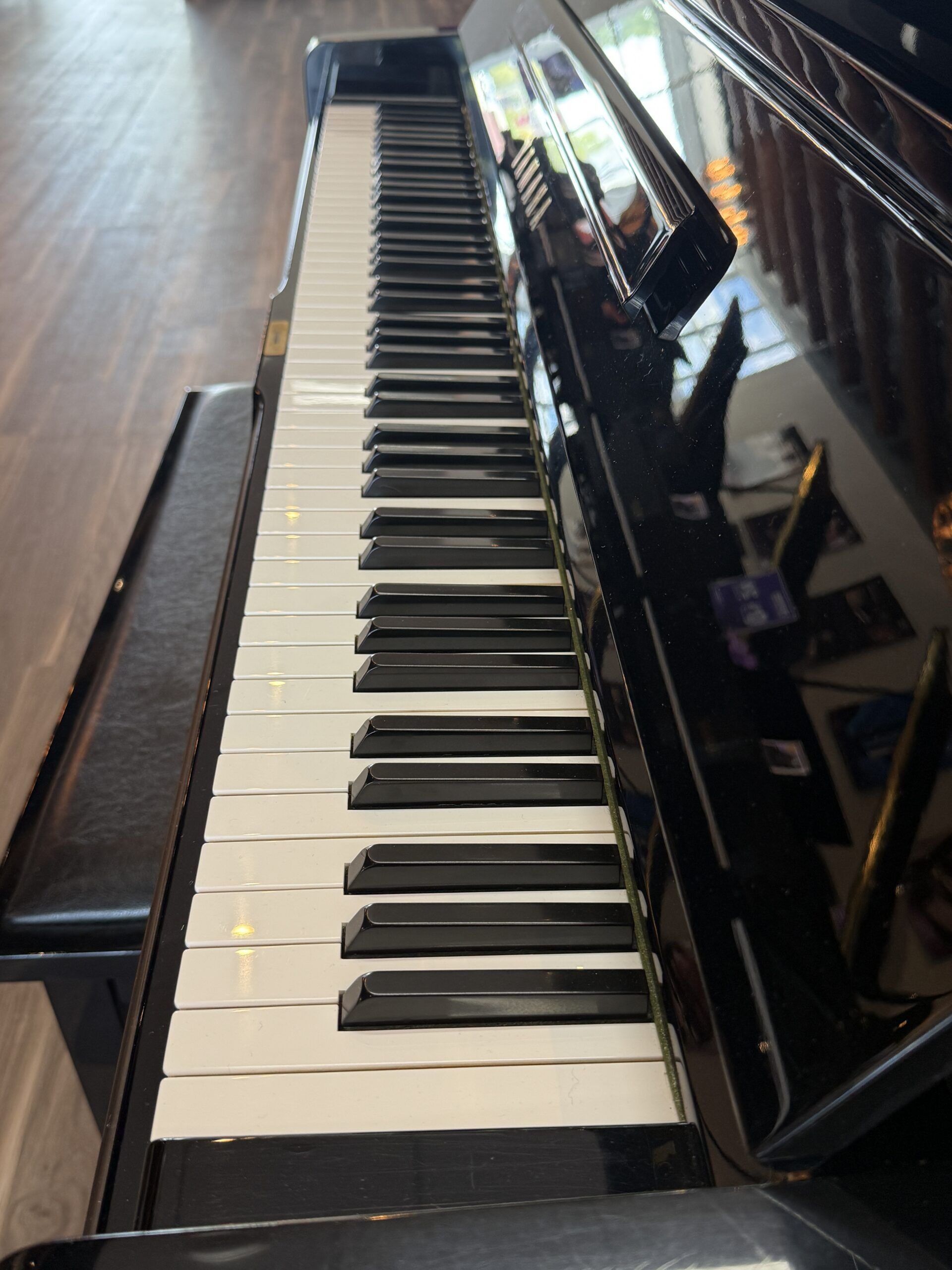 yamaha-u1a-pe-3928221-keyboard-view