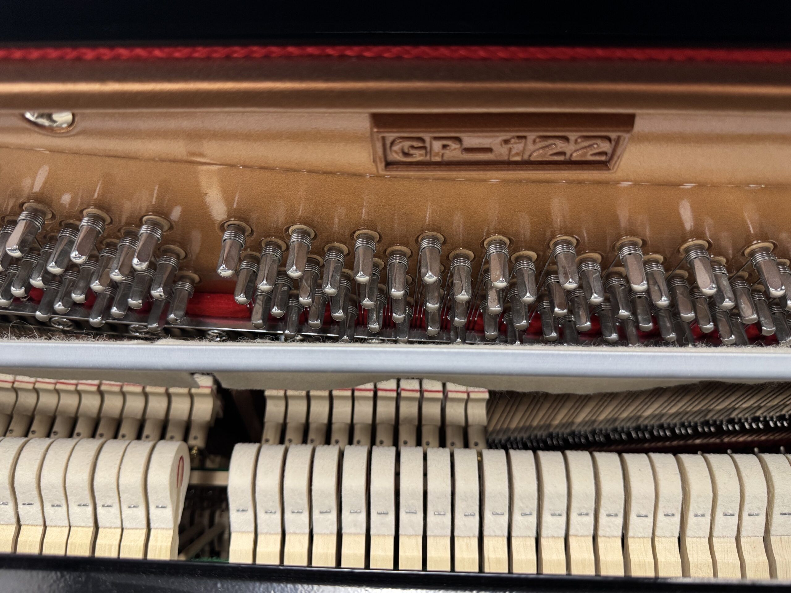 Solich-Piano-Cleveland-Perzina-GP122EP-Model-Name