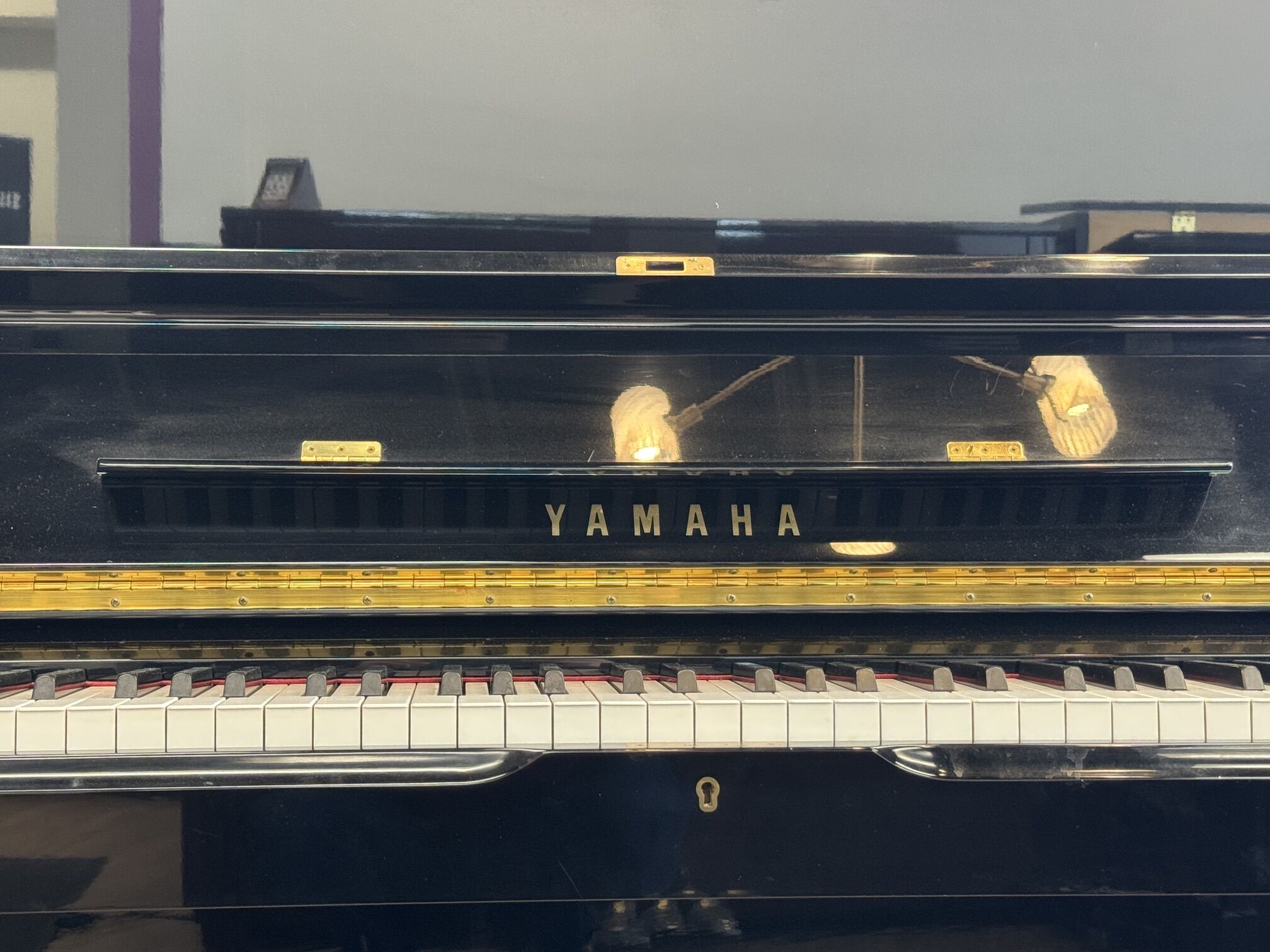 Solich-Piano-Cleveland-Yamaha-U1E-Brand-Name