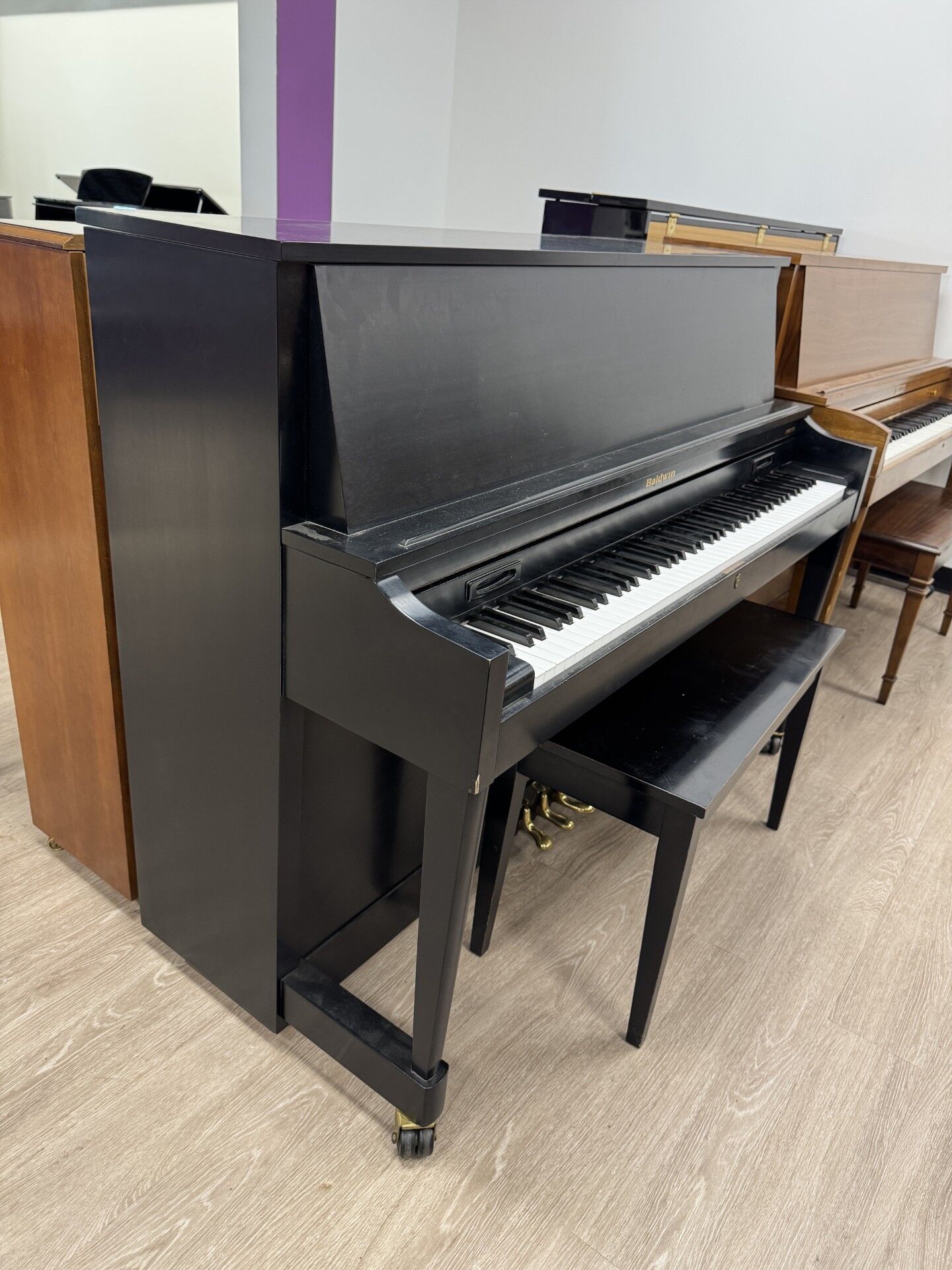 Solich-Piano-Cleveland-Baldwin-243-Hamilton-Side-View