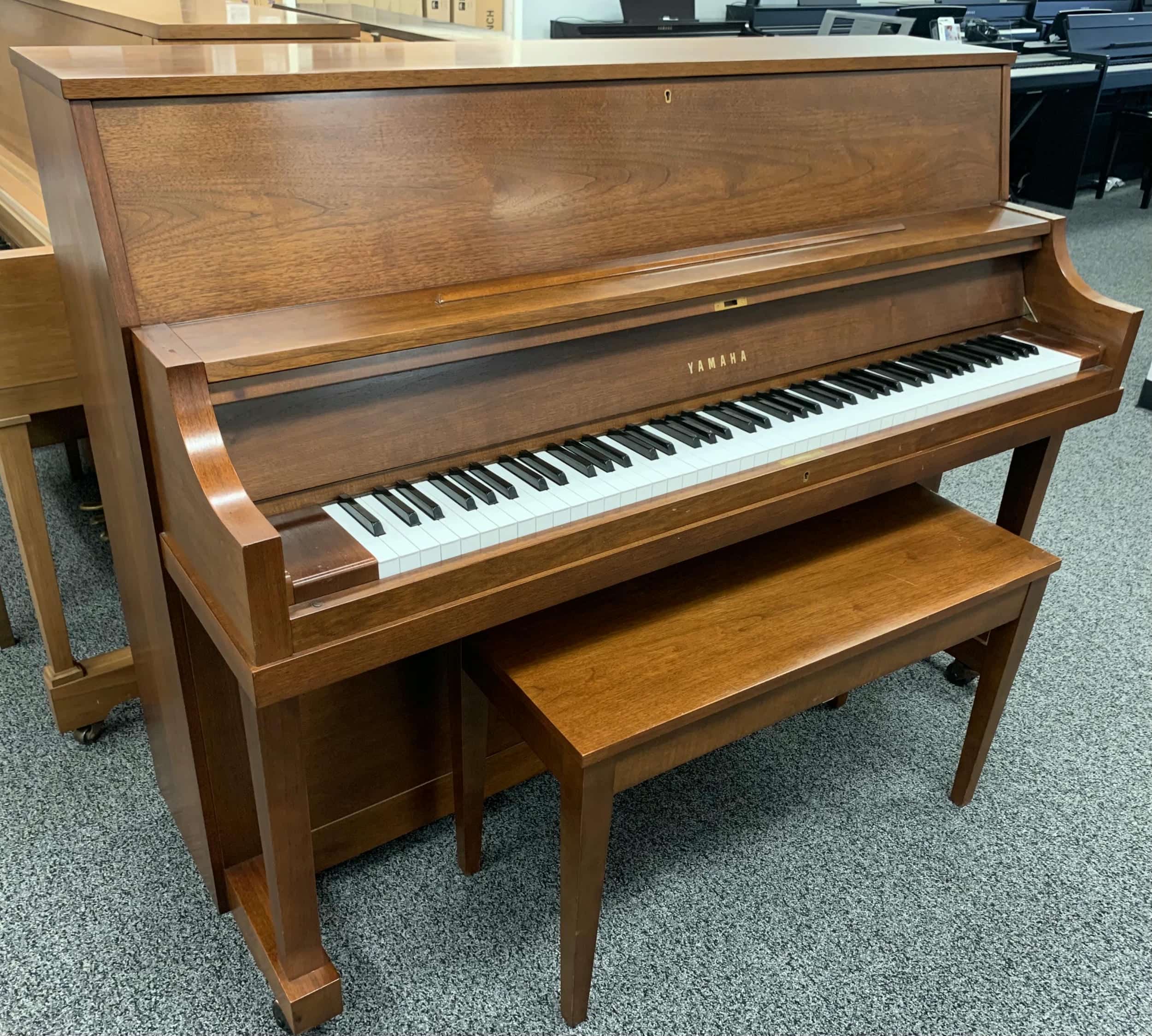 Yamaha P22 Piano Left Side View Yamaha P22 Piano Left Side View