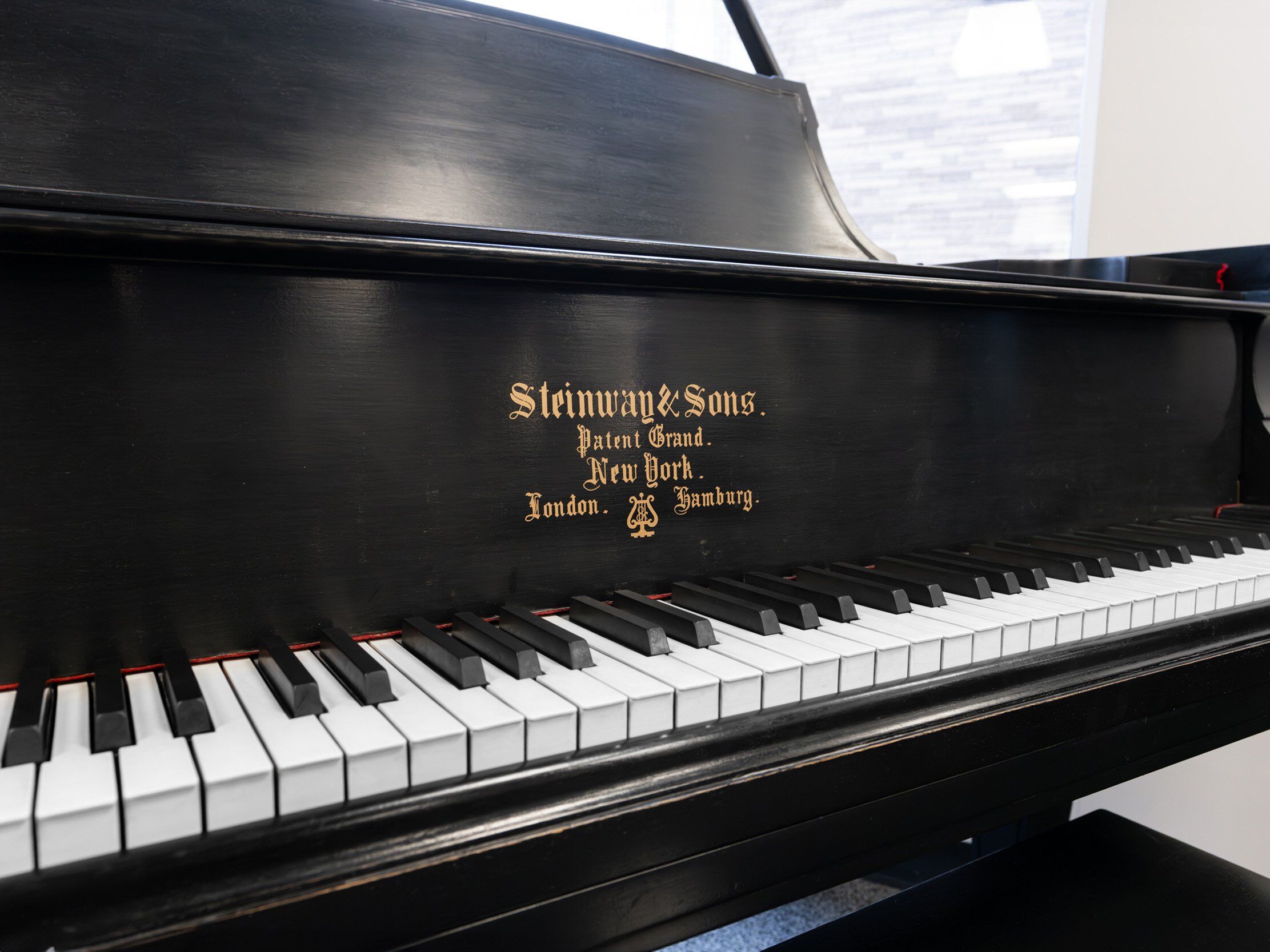 Solich Piano Cleveland - Steinway & Sons Model O - Left Side Keyboard