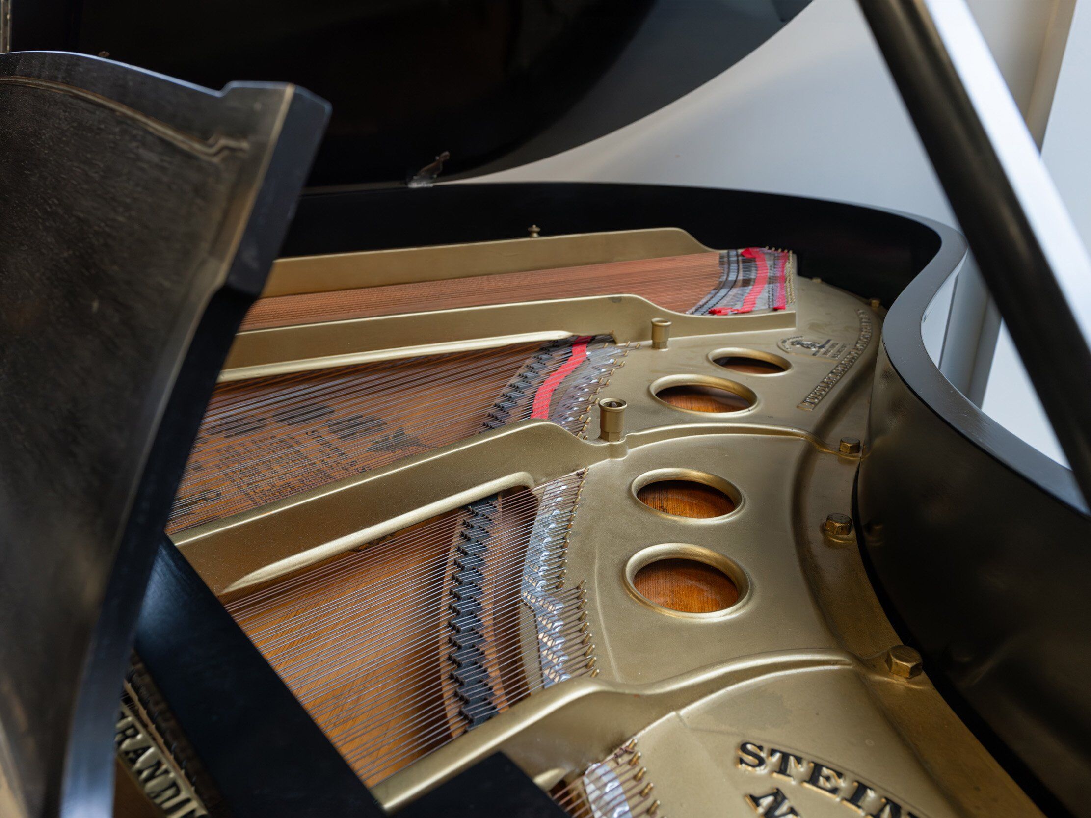 Solich Piano Cleveland - Steinway & Sons Model O - Right Side Soundboard