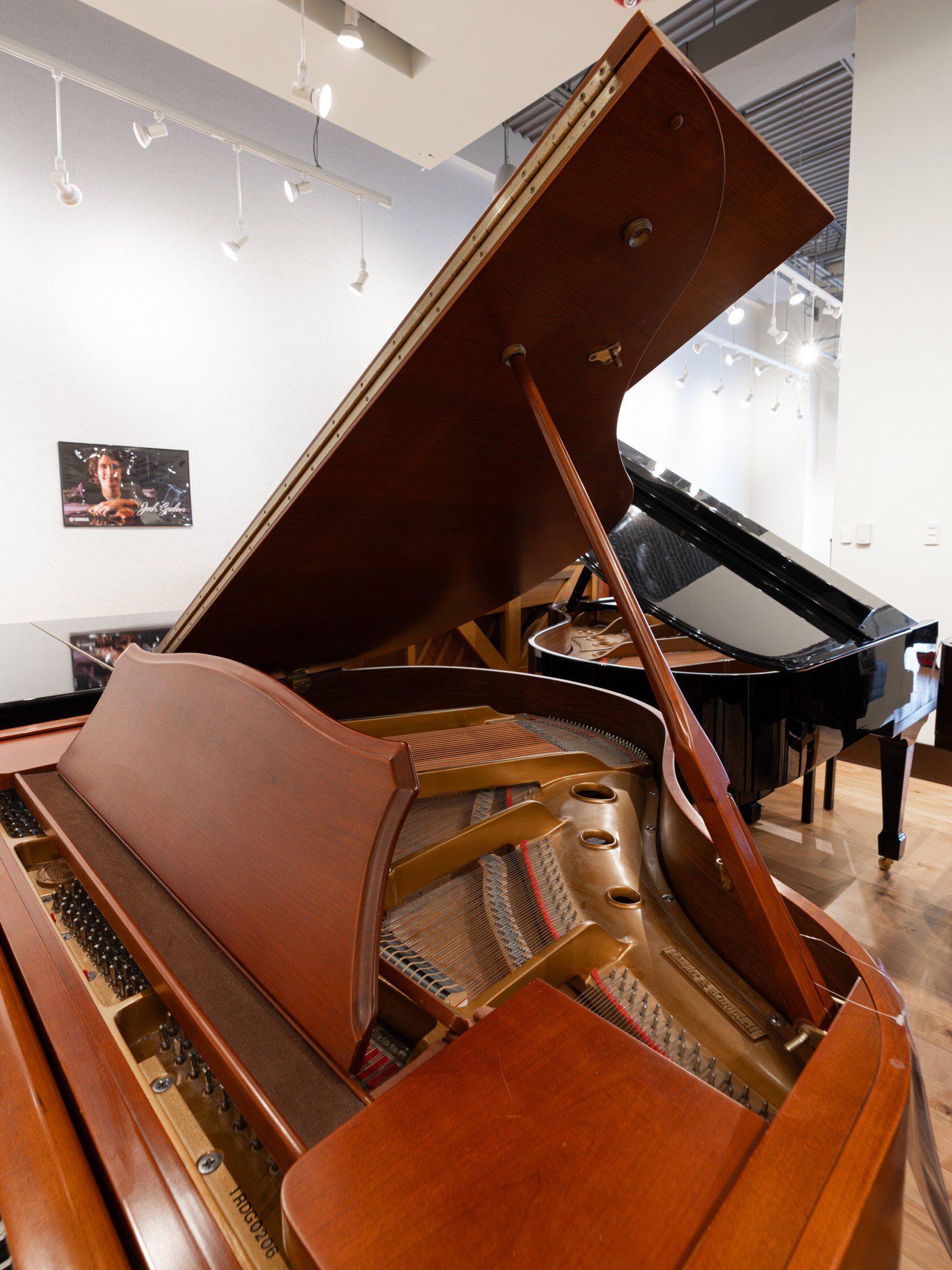 Solich Piano Cleveland - Kohler & Campbell SKG-400S - Right Side Soundboard (vertical)