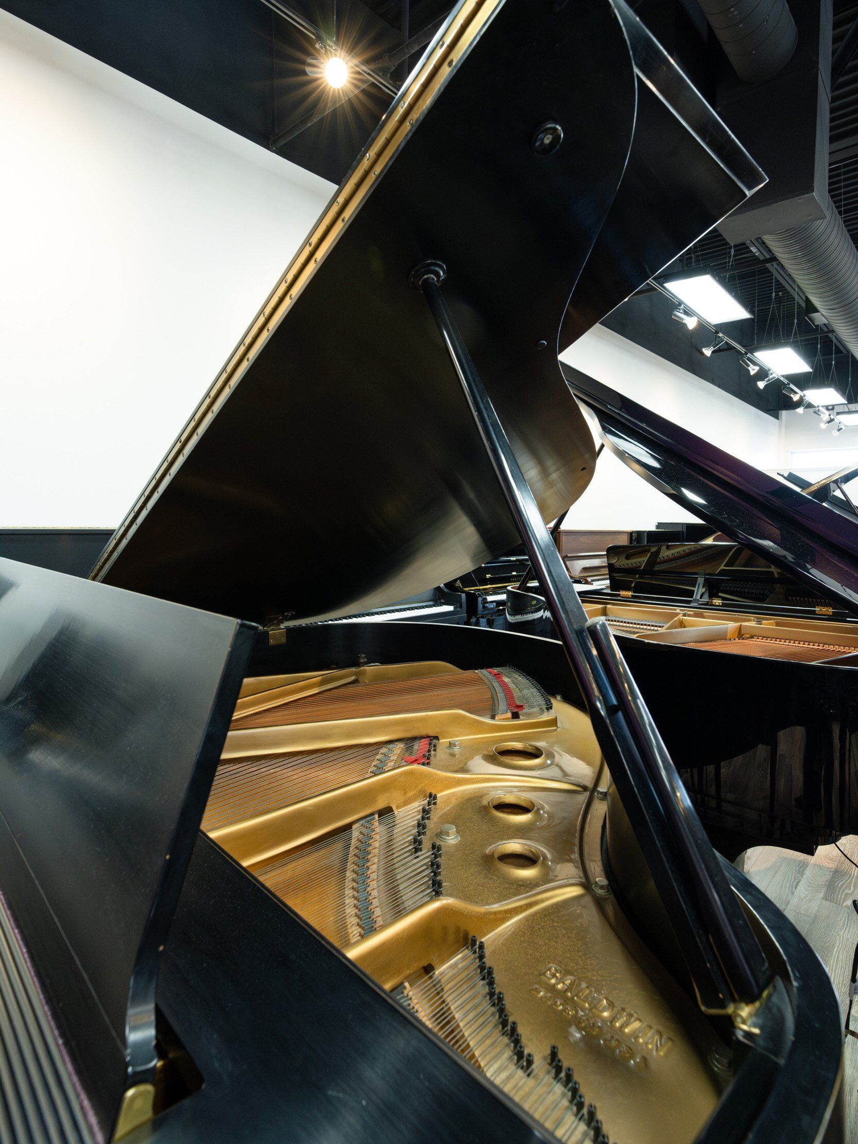 Solich Piano Pittsburgh - Baldwin M Satin Ebony - Right Side Soundboard (vertical)