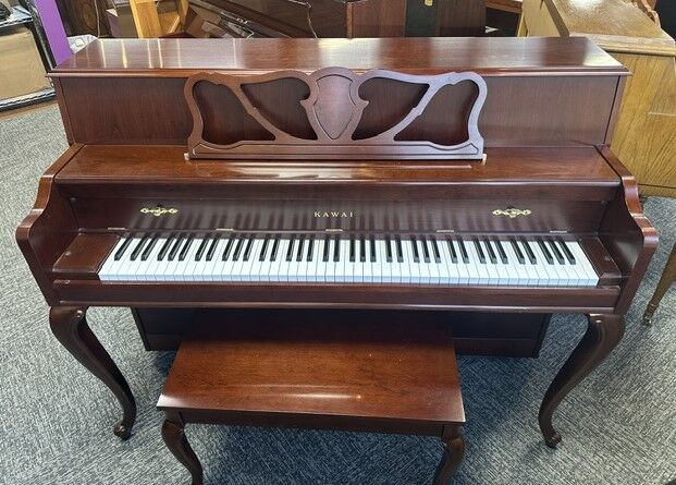Solich-Piano-Pittsburgh-Kawai-606FRC-Front-Side