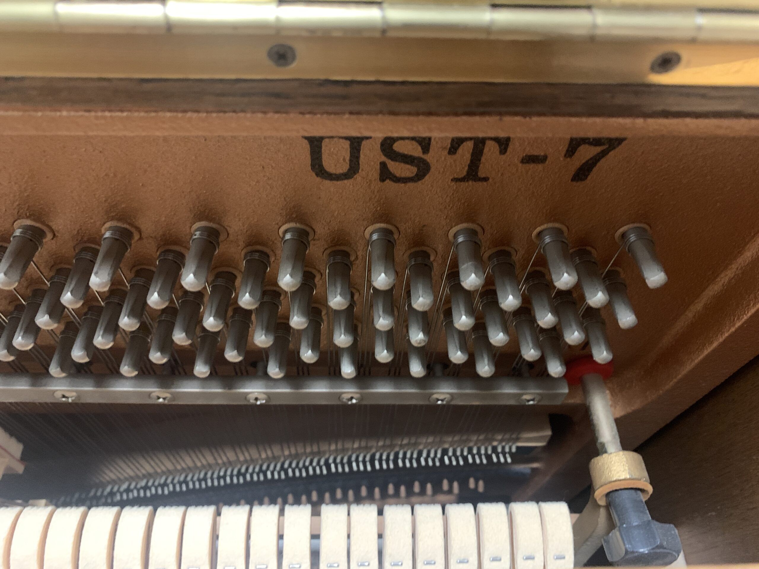 Solich-Piano-Cleveland-Kawai-UST7-Hammers-And-Model-Name