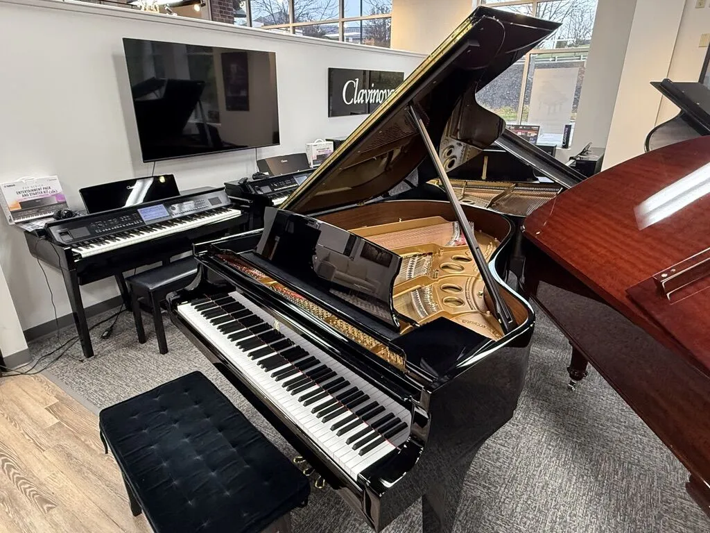 Steinway-Model-O-219139-right