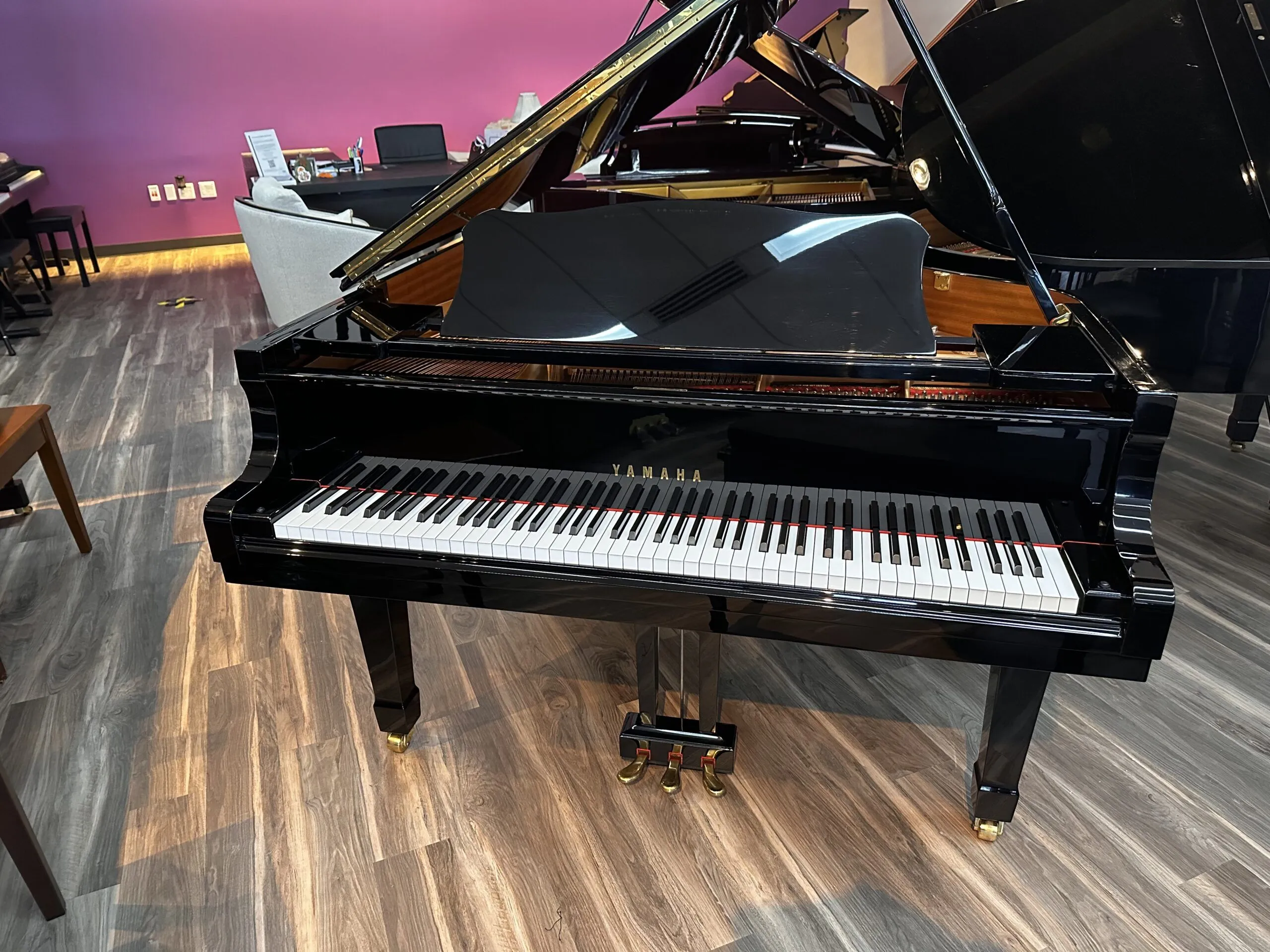 Yamaha-C2-5800281-Front