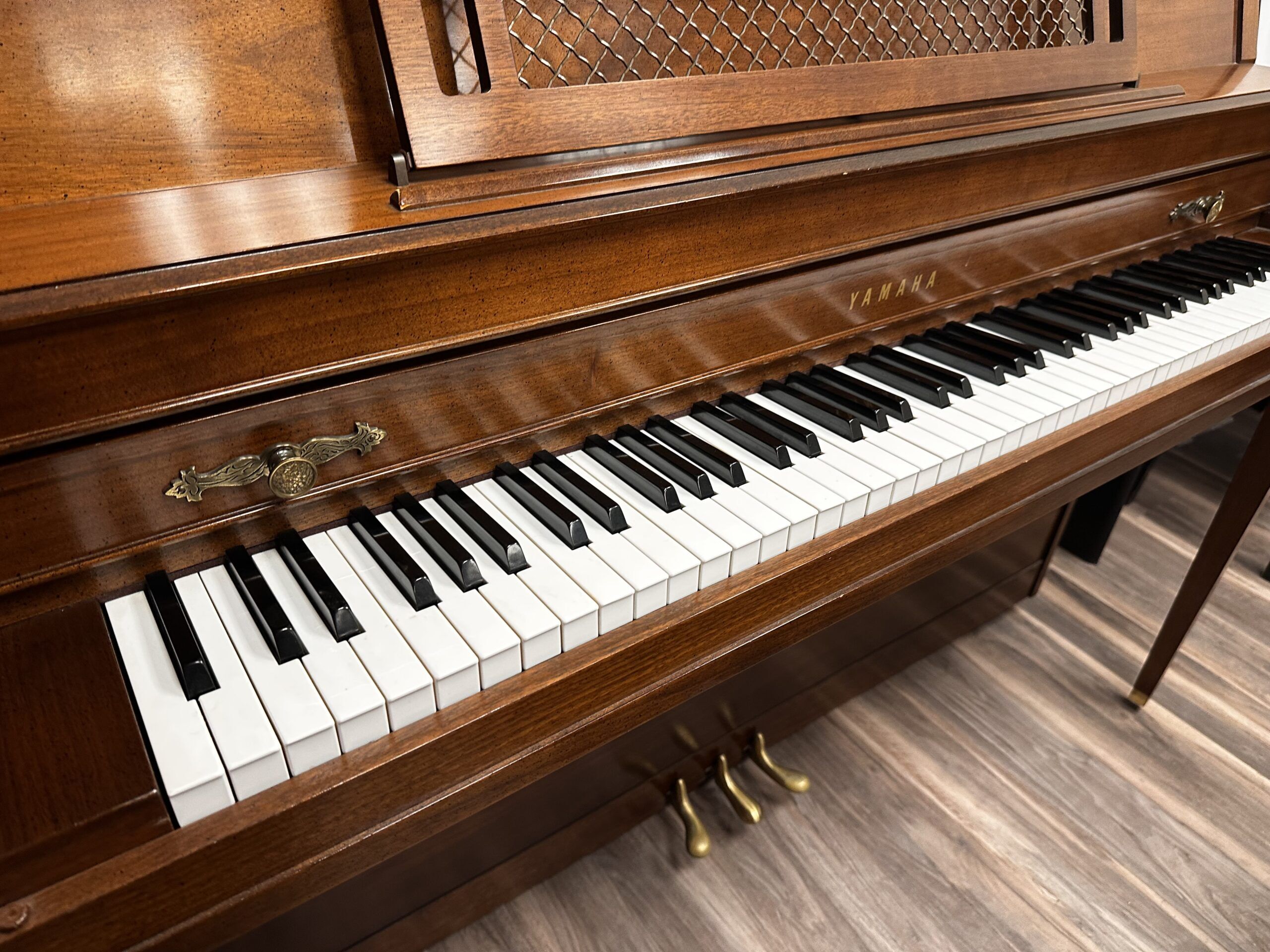 YAMAHA-M304-U186454-2