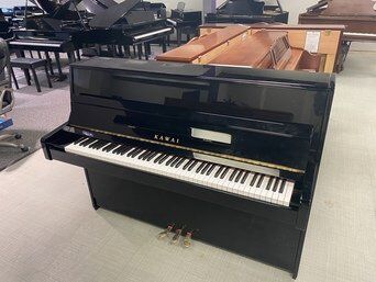 Kawai K-15 EP upright piano Kawai K-15 EP upright piano