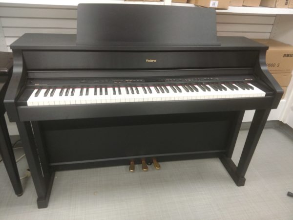 Roland HP507 Used Digital Upright Piano