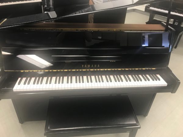 Yamaha MX80 Used Piano