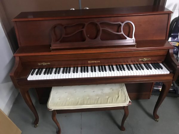 Baldwin 662 Classic upright piano