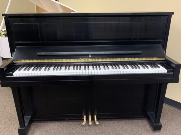 Steinway 1098 upright piano