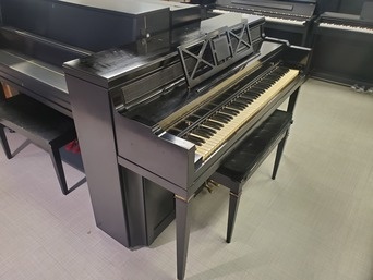 Everett Console Piano - Black Finish