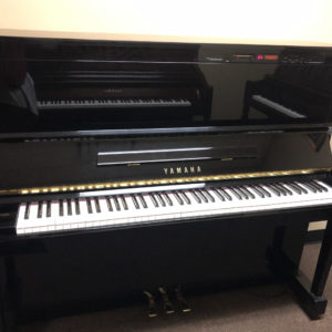 Yamaha MX100A piano disklavier front 2