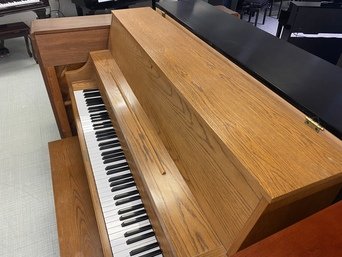 Yamaha P22 Oak upright piano top right angle