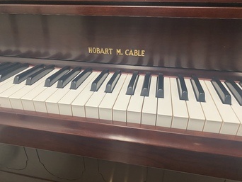 Hobart Cable upright piano keys
