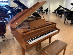 Wurlitzer used baby grand piano
