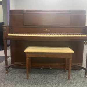 Steinway Upright P306577 front view