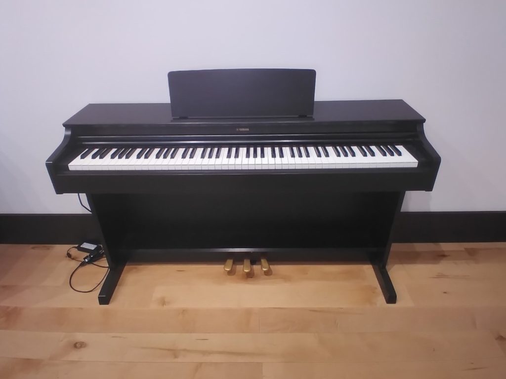 Yamaha YDP163 digital piano