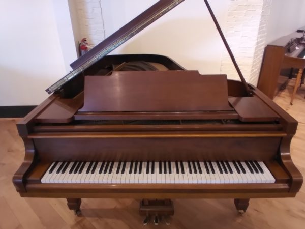 Kawai KG-5 Grand piano