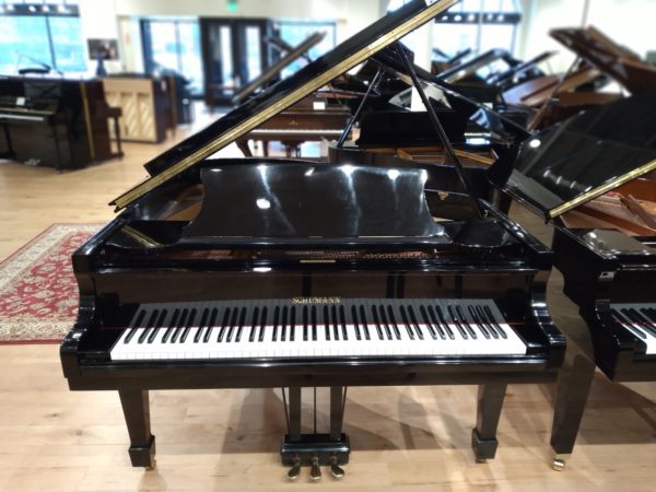 Schumann G-84 Grand Piano Front View