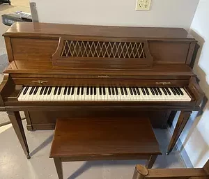 Baldwin 2011 Upright Piano Front View
