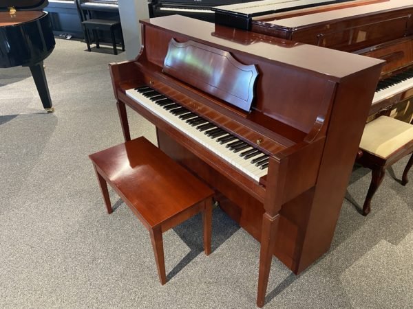 Yamaha M450C Piano Right Side View
