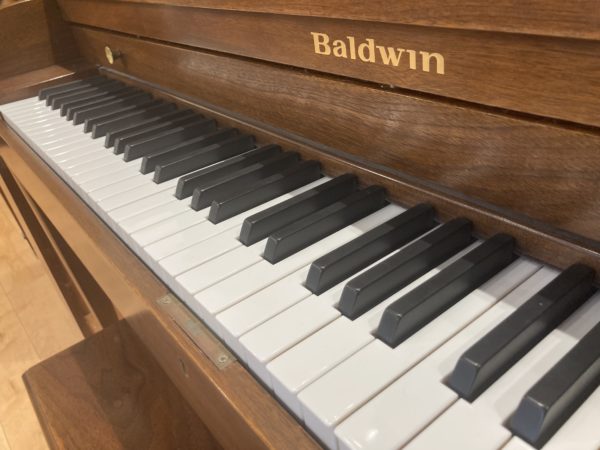 Baldwin 243HP Piano Keys View