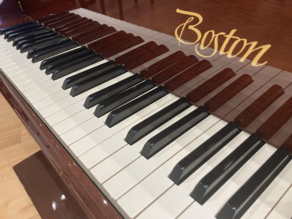 Boston GP163 Piano Keys View