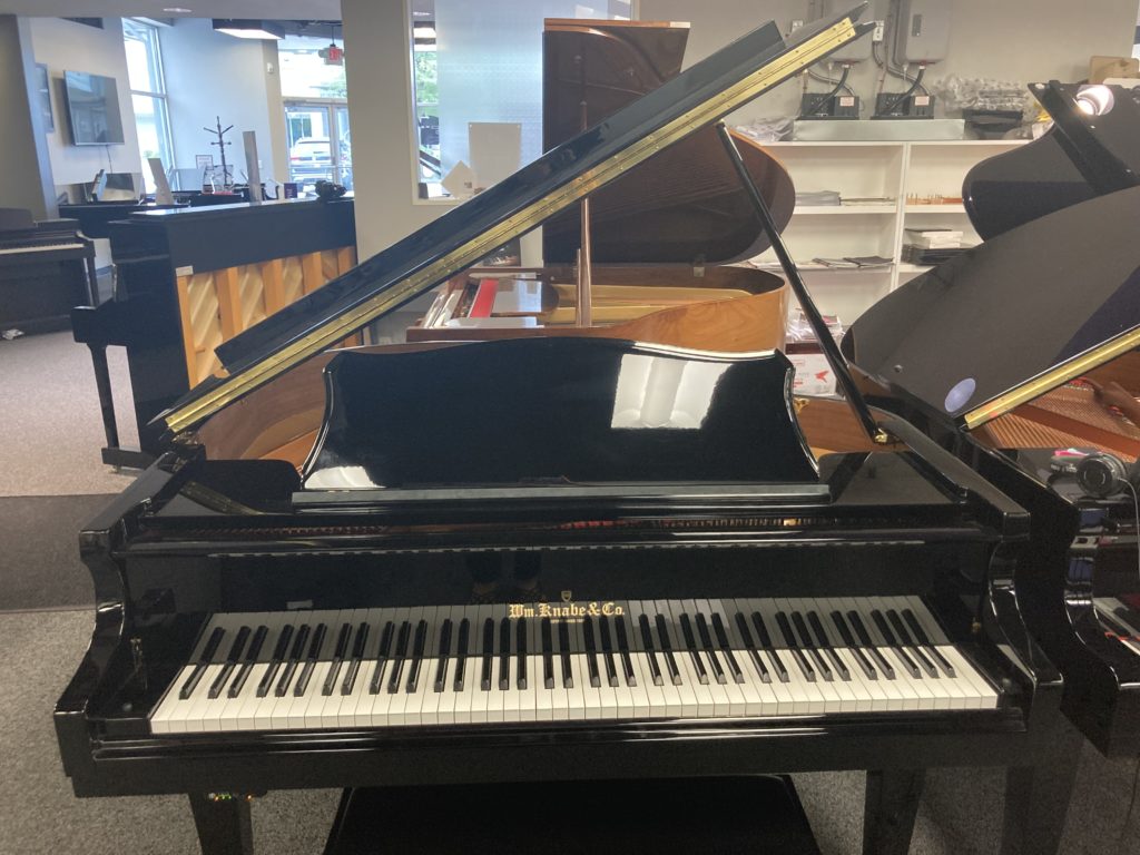 Knabe WG-48 EP with QRS PNOmation 3 Piano Front View