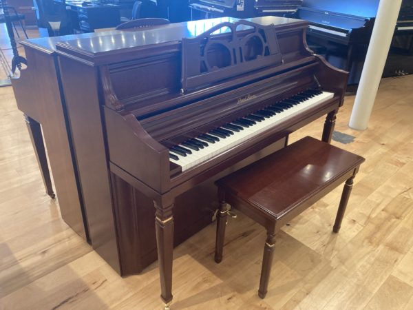Pearl River UP110P5 CHY Piano Left Side View