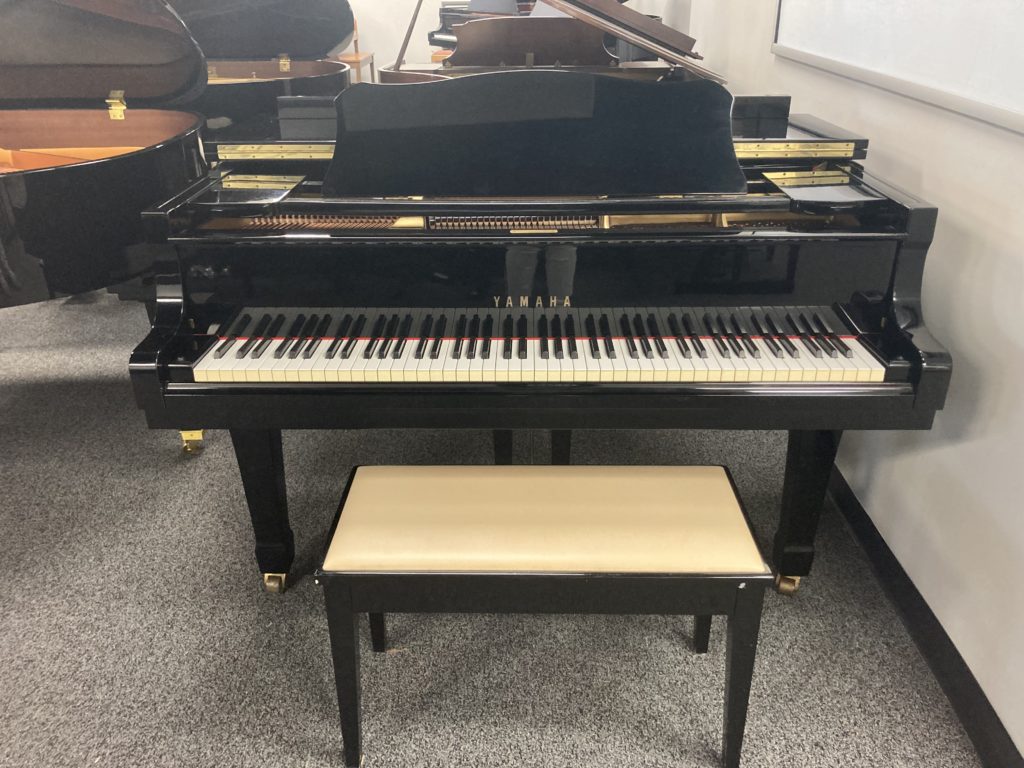 Yamaha G3PE Piano Front View