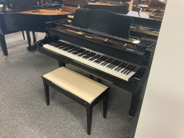 Yamaha G3PE Piano Right Side View